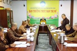 Quảng Nam : Phật giáo kịp thời chia sẻ với người dân bị bão lụt