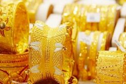 Giá vàng thế giới có dấu hiệu giảm sốc lần thứ 4