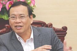 Những lần đi vào tâm bão