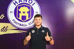 5 ngôi sao nhận lương khủng nhất trong lịch sử V-League