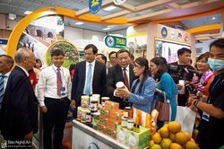 Nghệ An đón 1.200 lượt khách ngày khai mạc Hội chợ VITM Hà Nội 2020