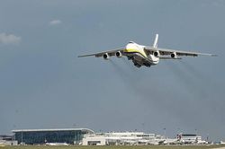 Vì sao phiên bản hành khách của An-124 Ruslan thất bại?