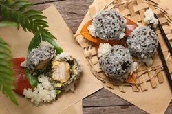 Làm bánh khúc 'đúng vị tuổi thơ' chiêu đãi cả nhà