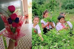 Học sinh dành dụm tiền ăn sáng mua bó hoa nhỏ tặng cô giáo khiến cô cay cay khóe mắt