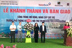 Petrolimex hỗ trợ 2 tỷ đồng nâng cấp trường Phú Lương