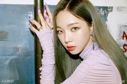 Nhờ thay đổi nhỏ này trên khuôn mặt mà nhan sắc của Karina (aespa) thăng hạng thấy rõ
