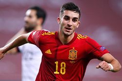 Torres-Dias, những người Man City nâng bước Iberia