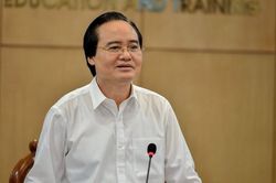Bộ trưởng GD-ĐT: SGK phải được làm thật chuẩn mực, thật tinh thì mới ban hành