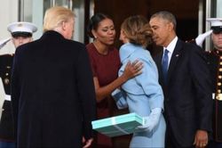 Nhìn lại hành trình bà Michelle Obama gạt bỏ cảm xúc riêng, chuyển giao quyền lực vào 4 năm trước