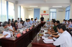 Chủ tịch UBND tỉnh Võ Văn Hưng: Huyện Hải Lăng cần chú trọng phát triển các sản phẩm nông nghiệp có lợi thế cạnh tranh gắn với vùng quy hoạch tập trung