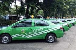 Hiệp hội taxi ba miền 'tố' sai phạm của Grab lên Quốc hội