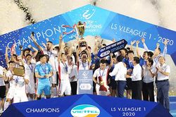 Đội hình tiêu biểu V-League 2020: Nhà vô địch Viettel áp đảo?