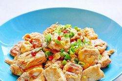 Lỡ tay đổ trứng vào đậu phụ, bất ngờ được món ngon