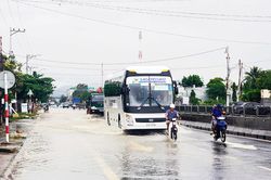 Quốc lộ 1 qua địa bàn Cam Lâm và Cam Ranh: Bao giờ hết cảnh ngập nước mùa mưa?