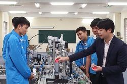 Người nuôi dưỡng hoài bão cho sinh viên trường nghề