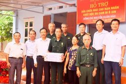 San sẻ nỗi đau cùng nạn nhân chất độc da cam