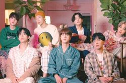 BTS bất ngờ tung MV phiên bản 'chăn ga gối đệm' của Life Goes On