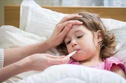 Những bệnh thường mắc khi giao mùa và cách phòng tránh tốt nhất cho trẻ