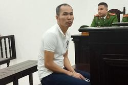 Mất mạng đúng mùng 2 Tết vì mang dao đi khiêu chiến