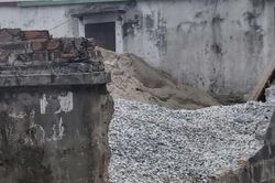 Điều tra nguyên nhân nam học sinh lớp 6 tử vong bên bức tường đổ