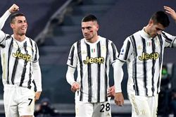 Trực tiếp bóng đá Juventus vs Ferencvaros: Ronaldo-Morata, bộ đôi sát thủ
