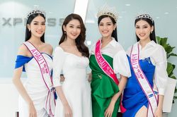 Top 3 HHVN 2020 khoe chân dài nóng bỏng, 'đọ sắc' bên Á hậu Thùy Dung