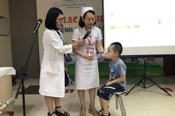 Điều trị hen trẻ em không chỉ là uống thuốc...