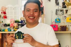 Anh chàng ở TP.HCM may túi búp bê bán sang Mỹ, Australia