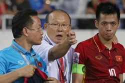 Xuất sắc nhất V-League, Văn Quyết vẫn bị HLV Park Hang Seo từ chối?