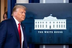 Đường quay lại Nhà Trắng của Tổng thống Trump năm 2024 bỗng gặp trở ngại không ai ngờ tới