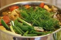 Cách nấu canh cá dưa chua ngon ngọt, không tanh cho bữa tối