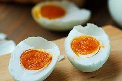 Cách làm trứng vịt muối siêu nhanh và ngon