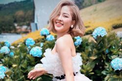 Nhắn tin than buồn, hotgirl Trâm Anh được bạn trai đại gia chuyển 100 triệu mua sắm giải khuây