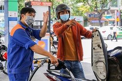 Giá xăng tăng hơn 600 đồng/lít
