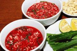 Ăn tiết canh dễ mắc bệnh sán dây lợn?