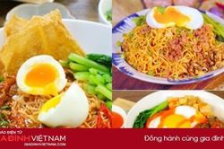 10 phút xong ngay mì trộn trứng lòng đào vừa ngon vừa tiết kiệm