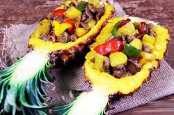 Thịt bò xào dứa, món ngon cho bữa cơm gia đình