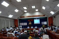 Phó tổng Thanh tra Chính phủ Đặng Công Huẩn chủ trì đối thoại với người dân Thủ Thiêm