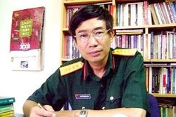Đại tá, nhà văn Sương Nguyệt Minh: Hãy công bằng khi nói về nhà văn
