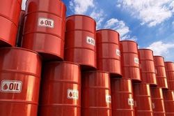 Giá xăng dầu hôm nay 28/11: Dầu Brent lên 48 USD