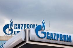 Gazprom tuyên bố giảm đầu tư cho năm 2021