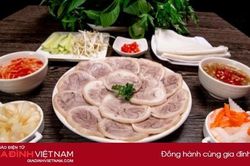 Mẹo luộc thịt chân giò không hôi, da giòn sần sật