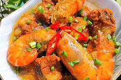 Cách làm món sườn non kho tôm càng