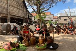 Phục dựng lễ cúng mừng lúa mới của người Jrai