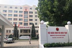 2 Vụ thuộc Bộ GD-ĐT tiếp tay cho Đại học Đông Đô cấp bằng giả thế nào?