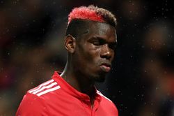Paul Pogba đang chìm nghỉm ở MU