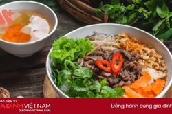 Cách làm bún trộn thịt bò đơn giản cho ngày cuối tuần