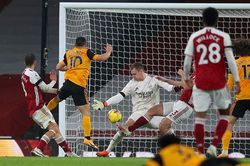 Arsenal thua trận thứ 3 liên tiếp tại Ngoại hạng Anh