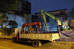 Quả bom tại phố Cửa Bắc đã được chuyển đi hủy nổ an toàn