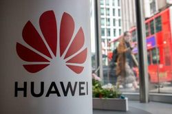 Các nhà mạng Anh sẽ bị phạt tới 100.000 Bảng nếu sử dụng thiết bị 5G của Huawei từ năm 2021